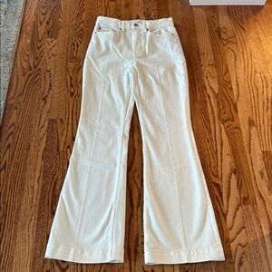 Spanx SPANXsculpt™  Flare Jeans White Size 8 NWT